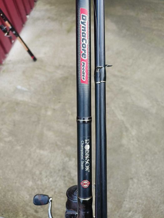 Vand 2 undite cu mulinete