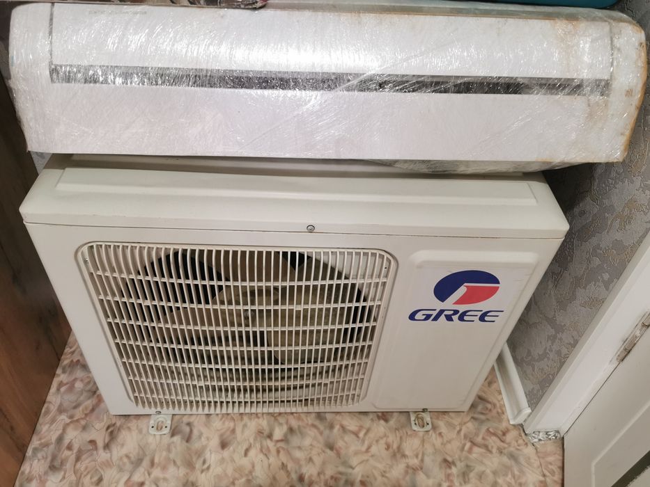 Б/у кондиционер 2 шт.