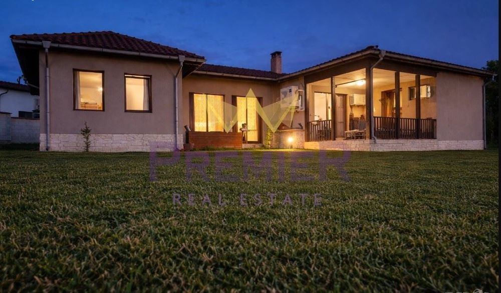 Продава се Къща в с. Близнаци, Област Варна - 146 кв.м за 1898 €/кв.м - Снимка #1