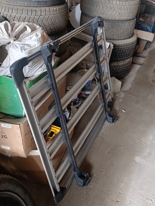 Продам автомобильный багажник на крышу.
Алюминиевая конструкция, лёгки