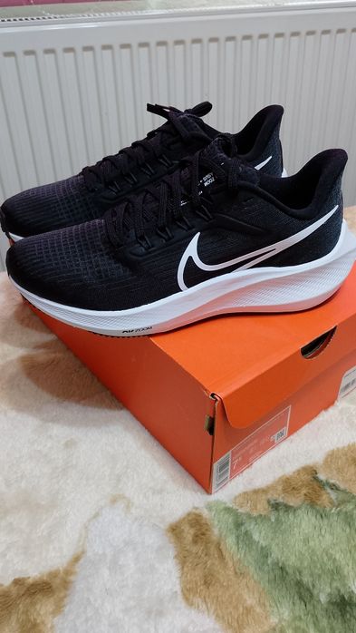 Нови дамски маратонки Nike Air Zoom Pegasus