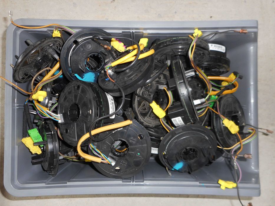 Лентов кабел ъгъл на завиване от Мерцедес