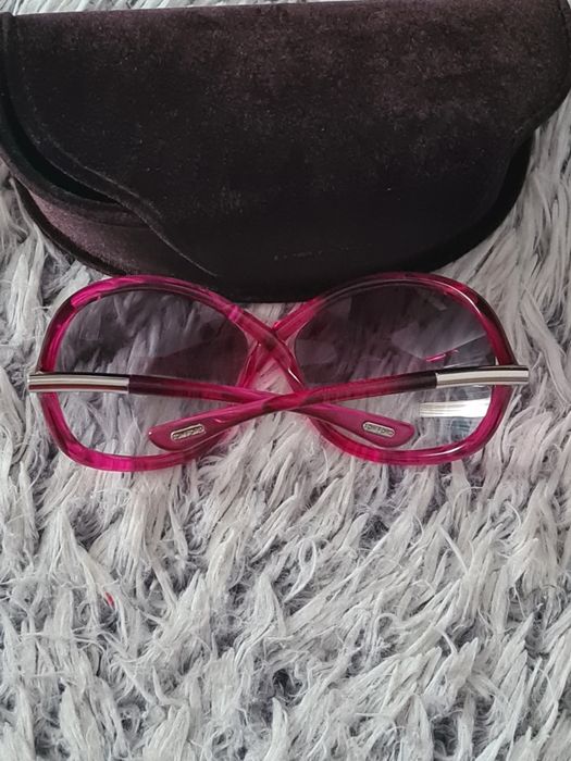 Folding Tom Ford Whitney