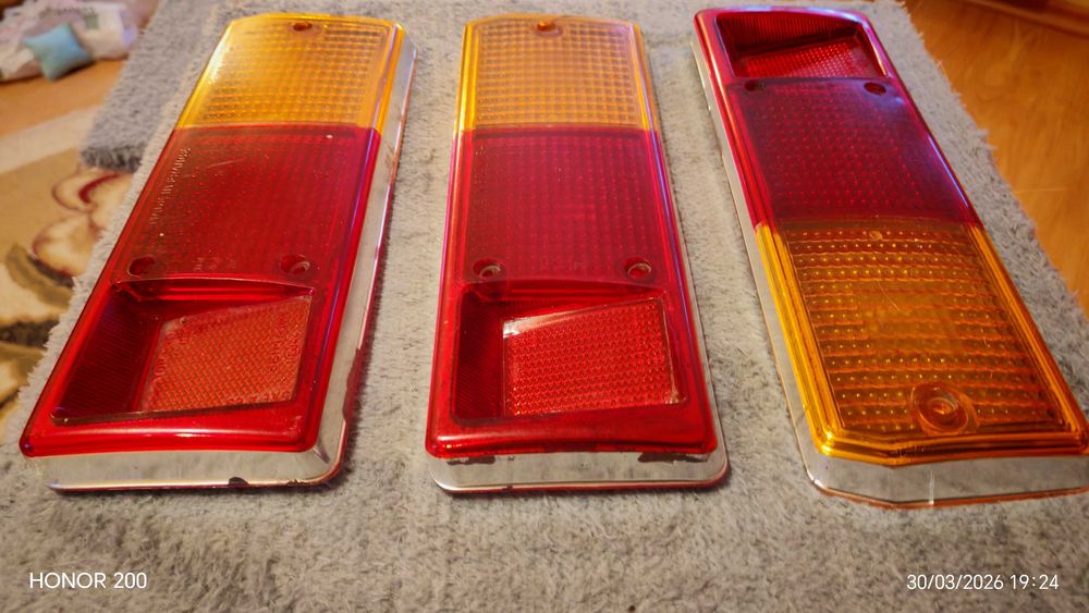 Vând stopuri cromate Dacia 1300