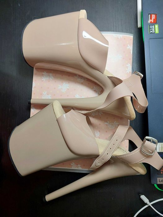 Обувки за екзотик пол денс. Размер 36, ток 20 см.