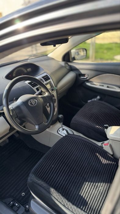 Toyota Yaris 2008