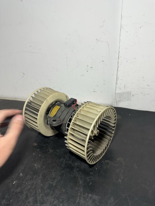 Ventilator habitaclu Bmw X5 E53 Seria 5 E39 | 8385558 aeroterma X5 E53