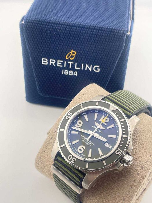 Часы Breitling Superocean Green