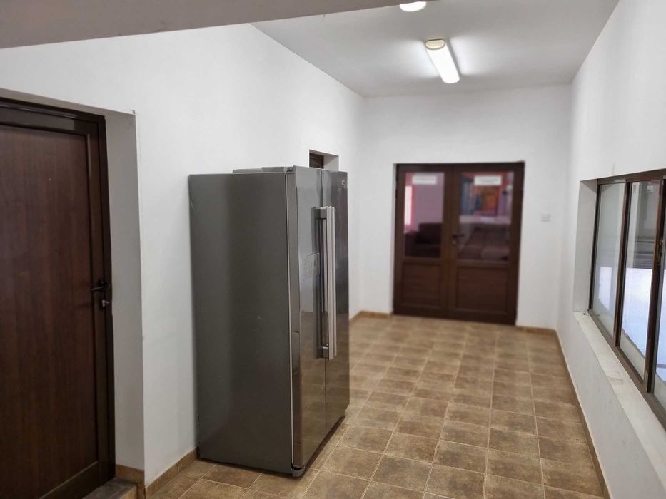 Дава се под наем Офис в Своге - 20 кв.м за 147.9 € - Снимка #2