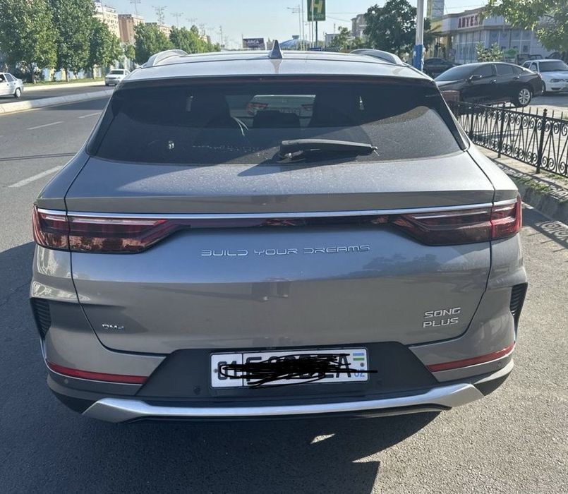 Продается BYD Song Plus DM-i