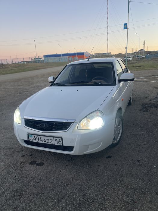 Продам приору 2011 года