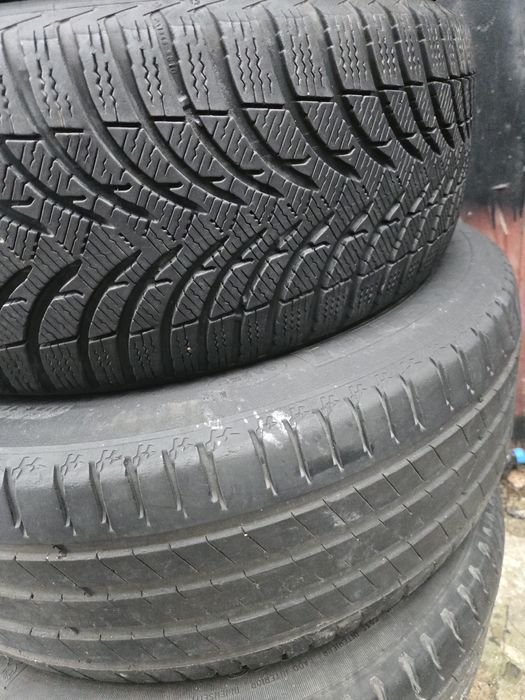 2бр. 225 55 17 Michelin зимни.