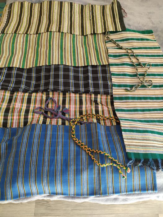 Ръчно тъкани престилки