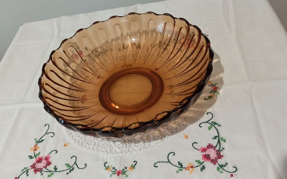 Фруктиери и поднос