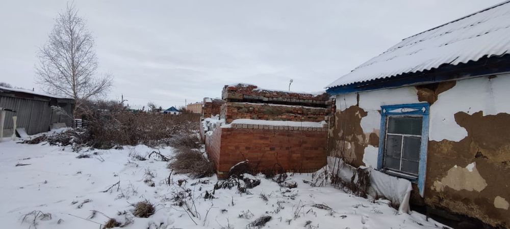 Продам участок ,землянку ,