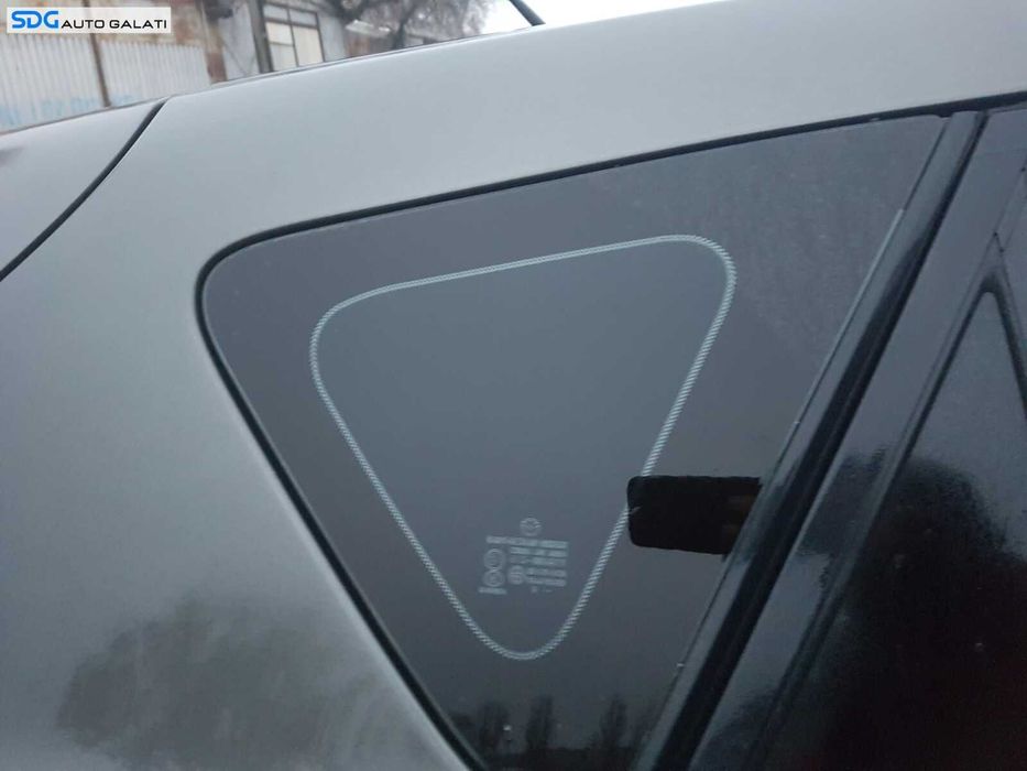 Geam Sticla de pe Aripa Caroserie Dreapta Spate Mazda 3 2009 - 2013