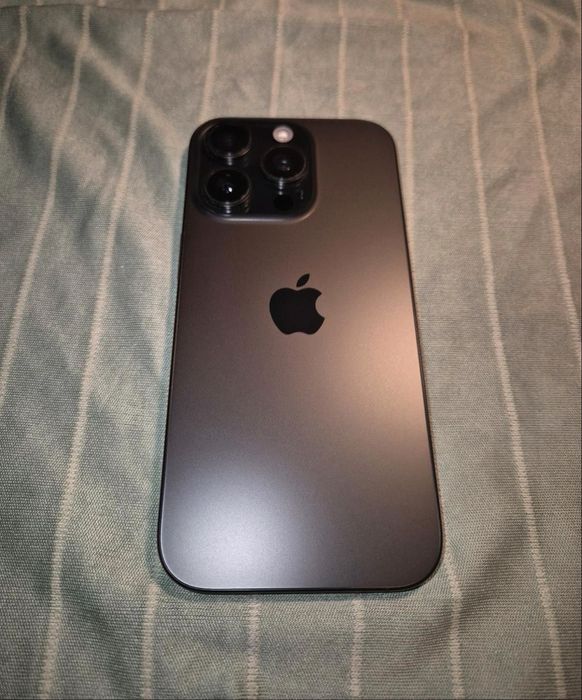 iphone 16 pro  impecabil