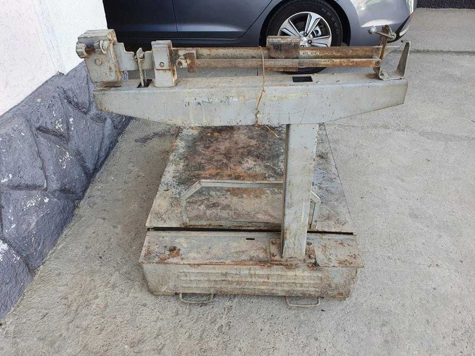 Весы механические