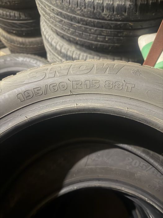 Гуми 195  60 15 цола  рикен