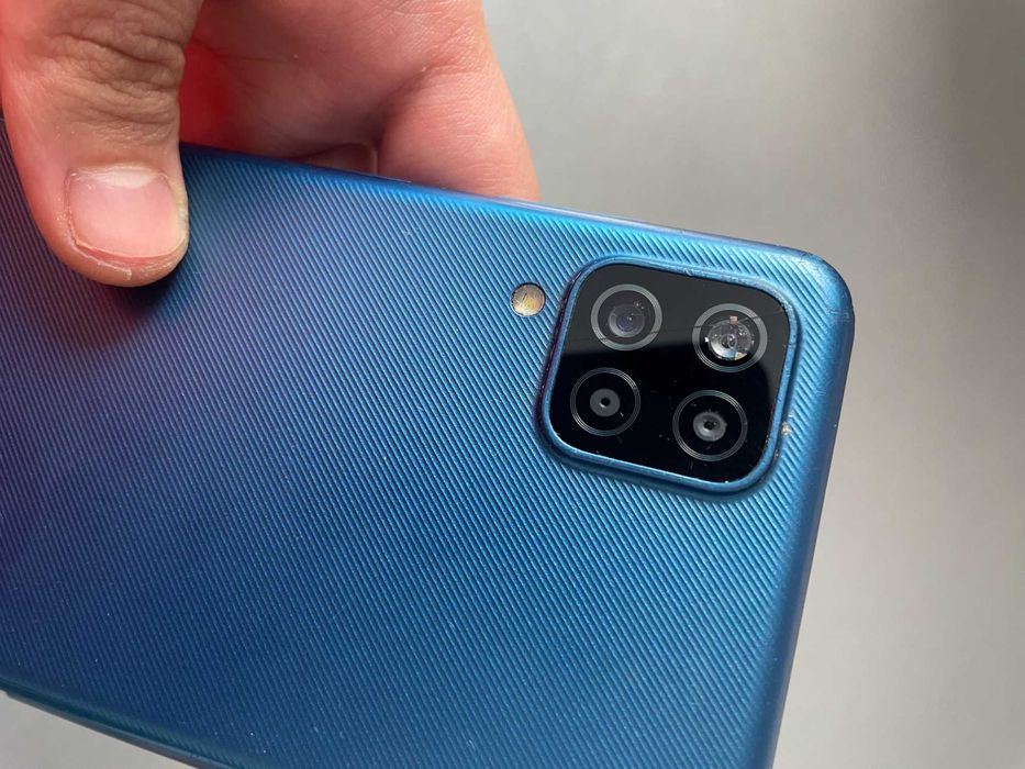 Samsung A12 -piese -placa de baza buna!