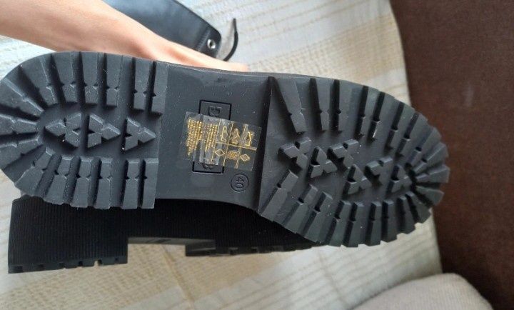 Cizme Divided H&M nr 40