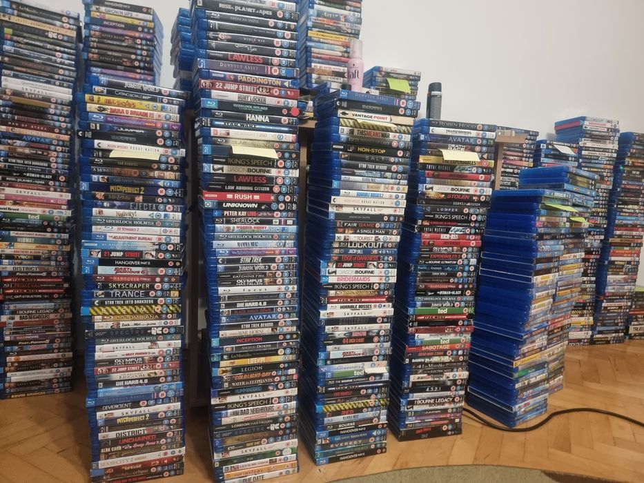 Lot 2,000 Blu-ray Engleză – Marvel, Avatar, Star Wars – 4,000€