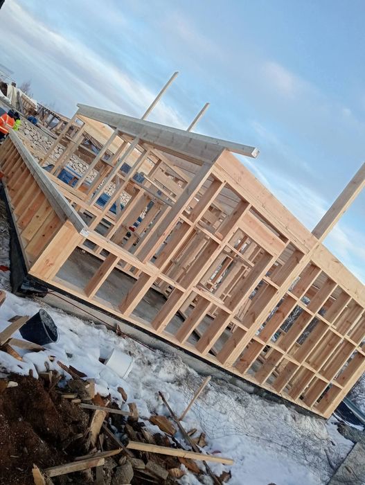 Vrei să ți faci o cabană Afrem? Sună acum și poți beneficia de 20% reducere