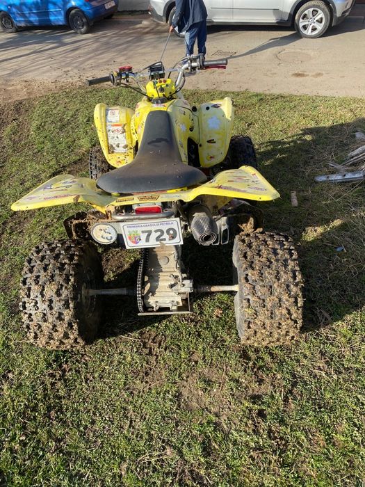 Vând atv Suzuki Ltz
