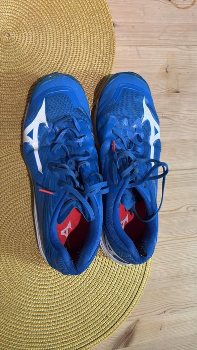 Mizuno – adidași volei