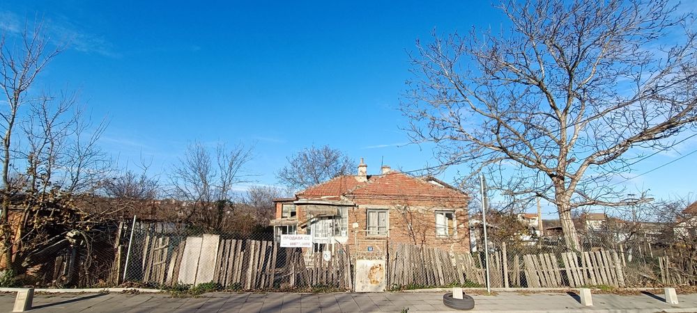 Къща село Каменар с УПИ 667 кв.м Каменар / Поморие