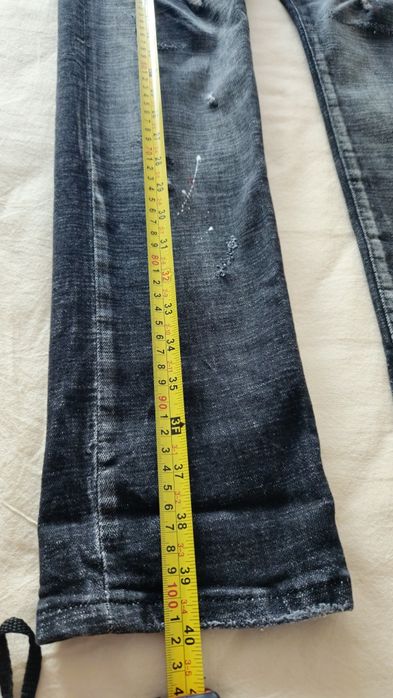 Blugi bărbați DSquared2 Distressed Paint Splatter – Mărimea 46 (Made in Italy)