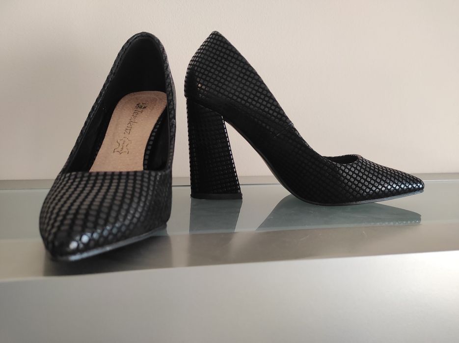 Дамски обувки Tendenz