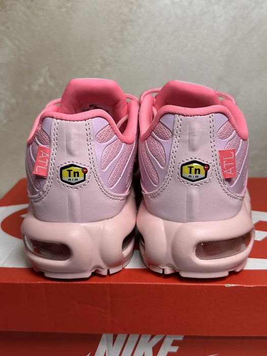 НАЛИЧНИ! Дамски маратонки Nike Air Max TN Atlanta