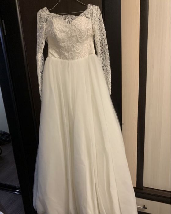 Свадебное платье