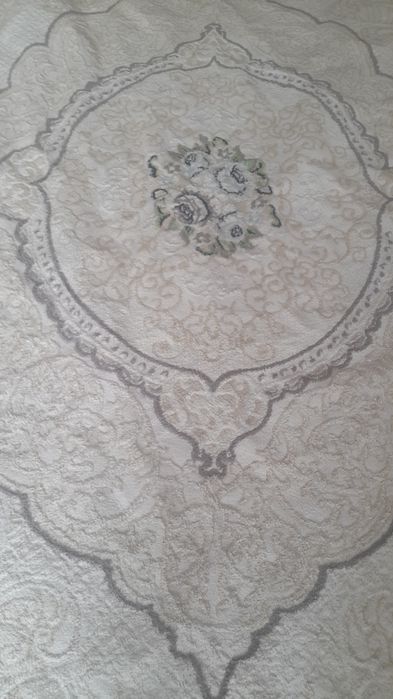 Клем сатылады. Ақ цвет.