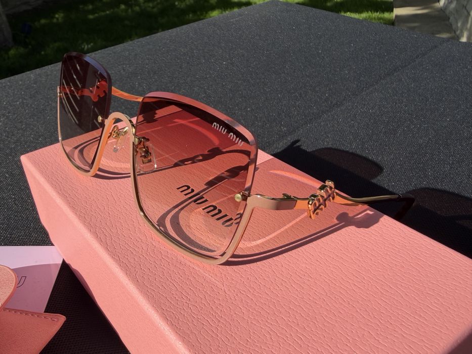 Ochelari de soare femei Miu Miu