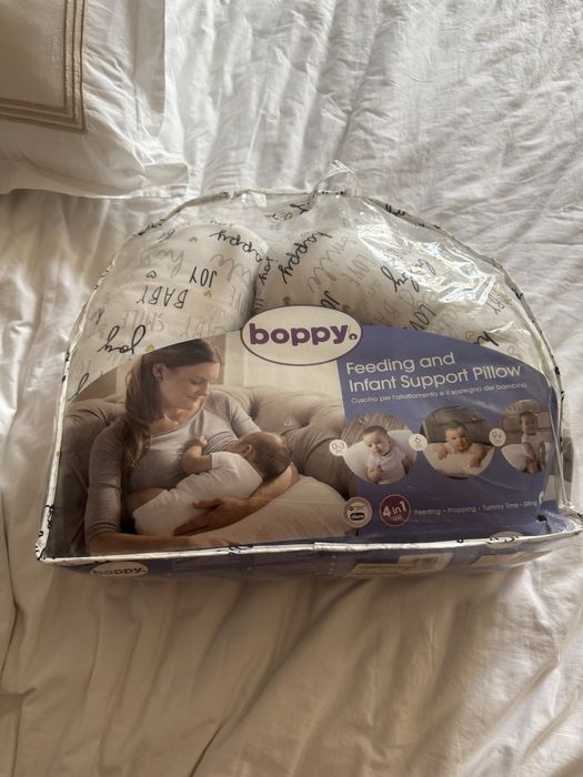 Chicco Boppy подушка для кормления