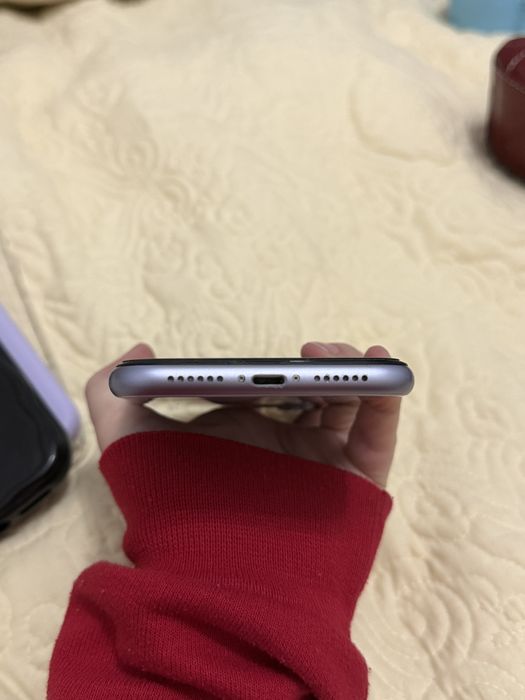 Iphone 11, 128 гб, 74% ёмкость