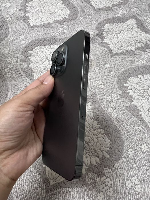 Продам Айфон 13 Про