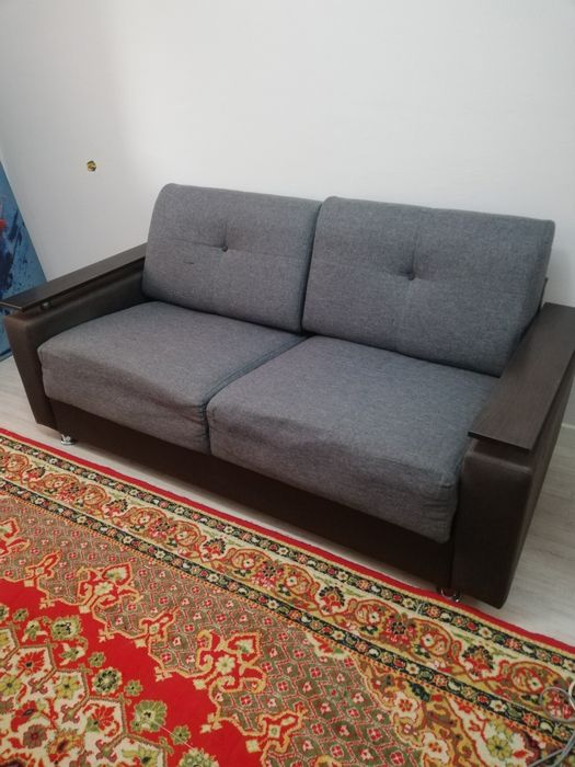Диван раскладной б/у