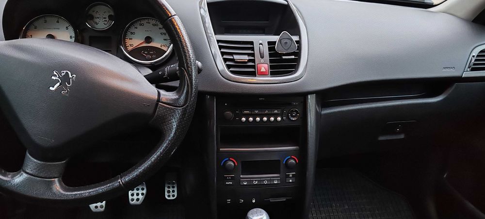 Peugeot 207 – 2007 – 150 CP – Panoramic – Full Opțiuni