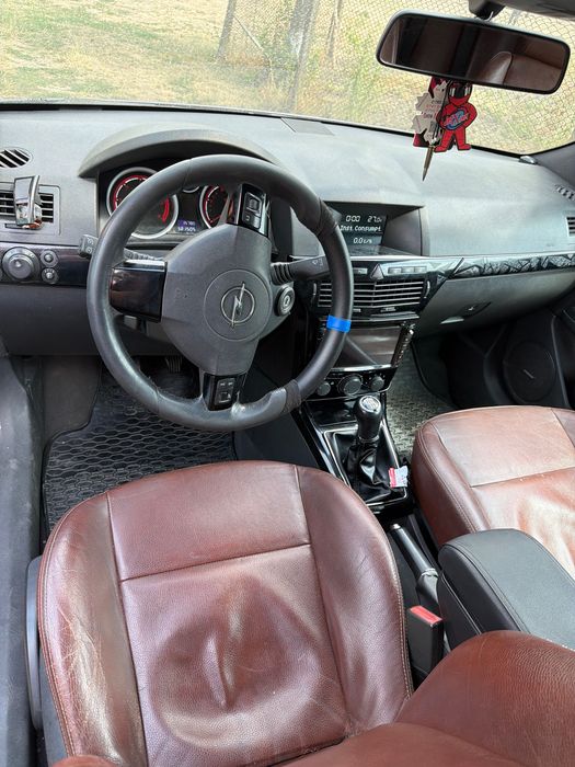 Opel astra 1.9 decapotabil