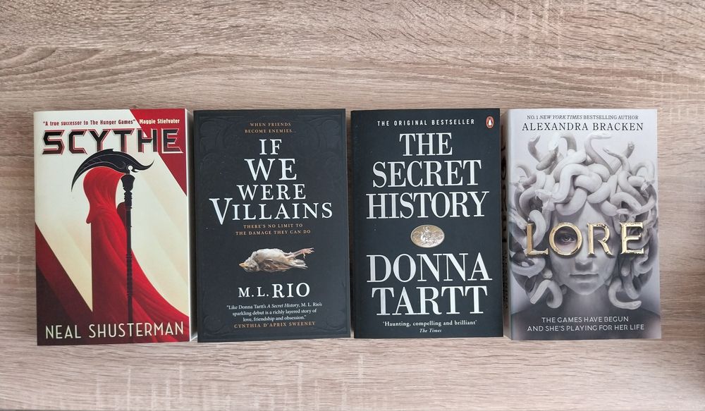 Книги на английски език