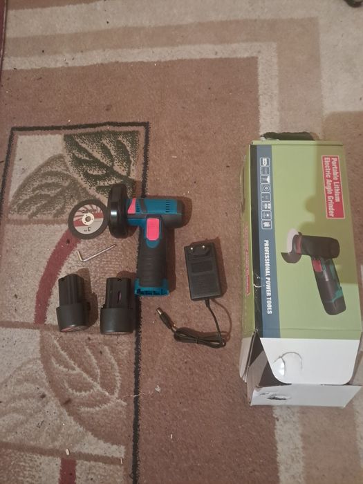 Мини болгарка продаётся