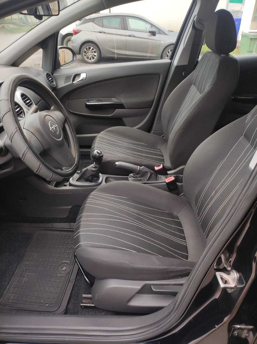 Opel Corsa D an fabricatie 2009