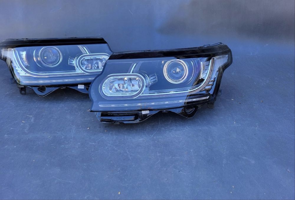 Ляв и Десен фар Рейндж Ровер Воуг 405 Land Rover RANGE ROVER VOGUE L405 Komplet Bi Xenon Led