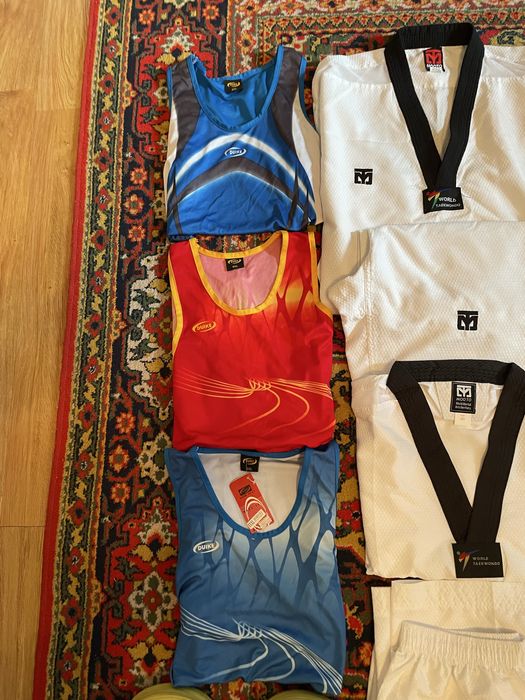 Продам аммуницию для таэквондо и бокса