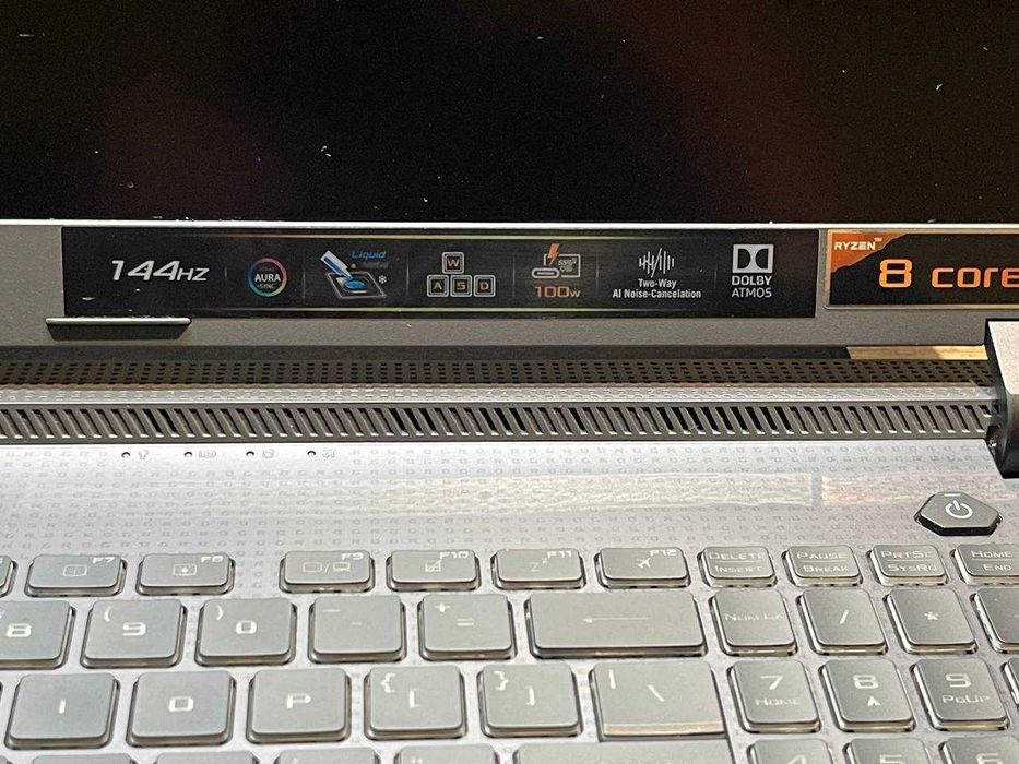 rog strix g713im-ub74