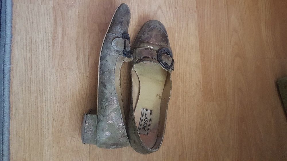 Дамски обувки естествена кожа