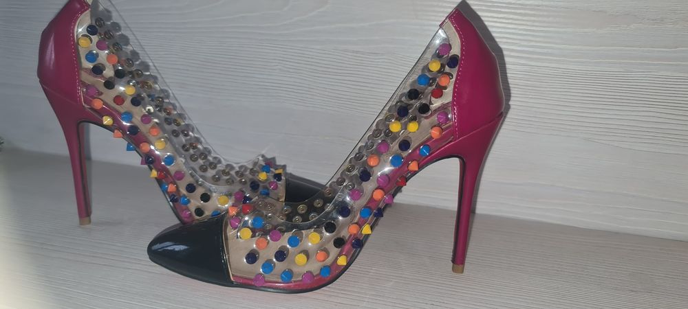 Продам шикарные туфли